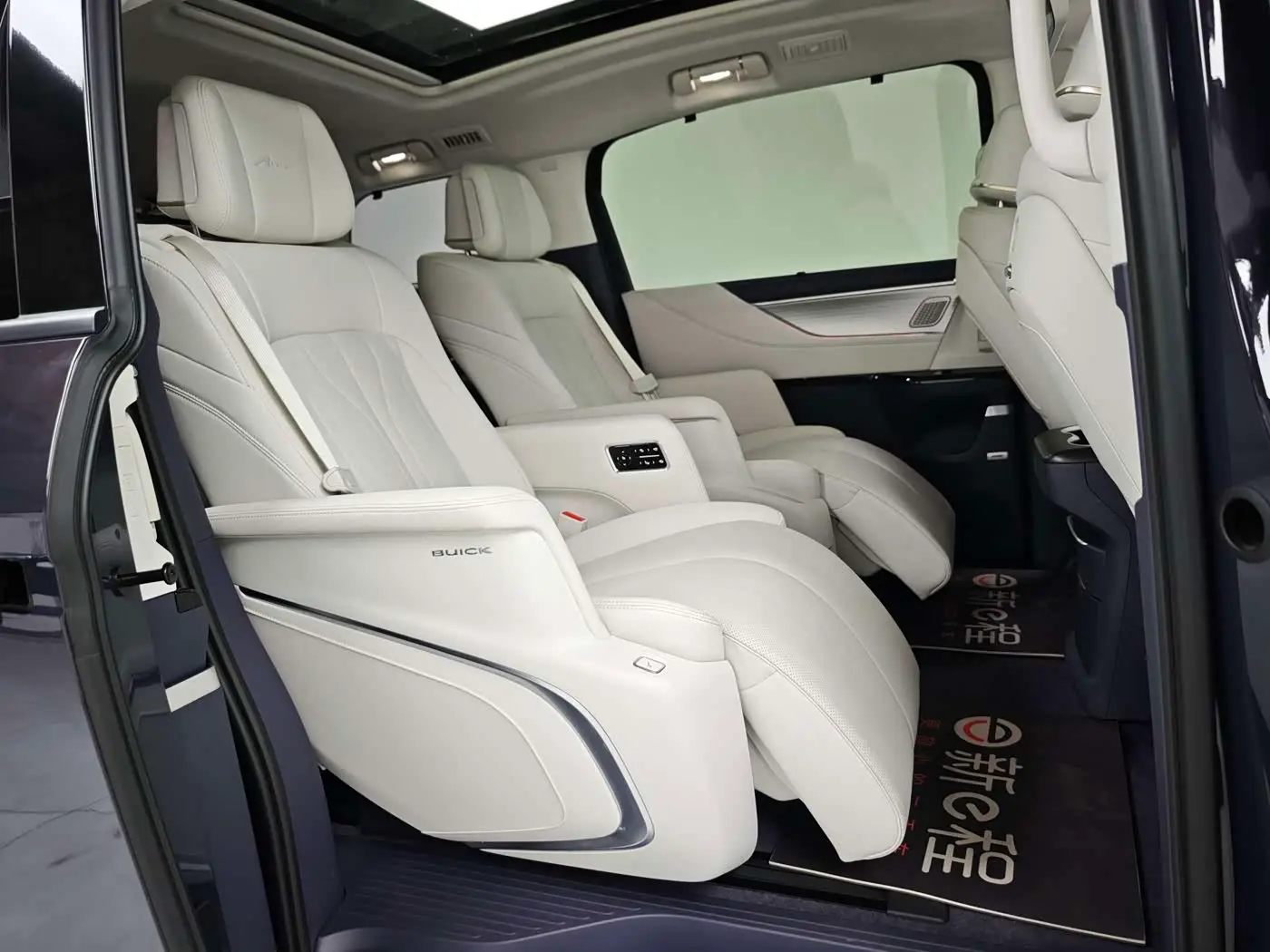 Buick GL8 New Energy 2025 — Şəkil 19/20