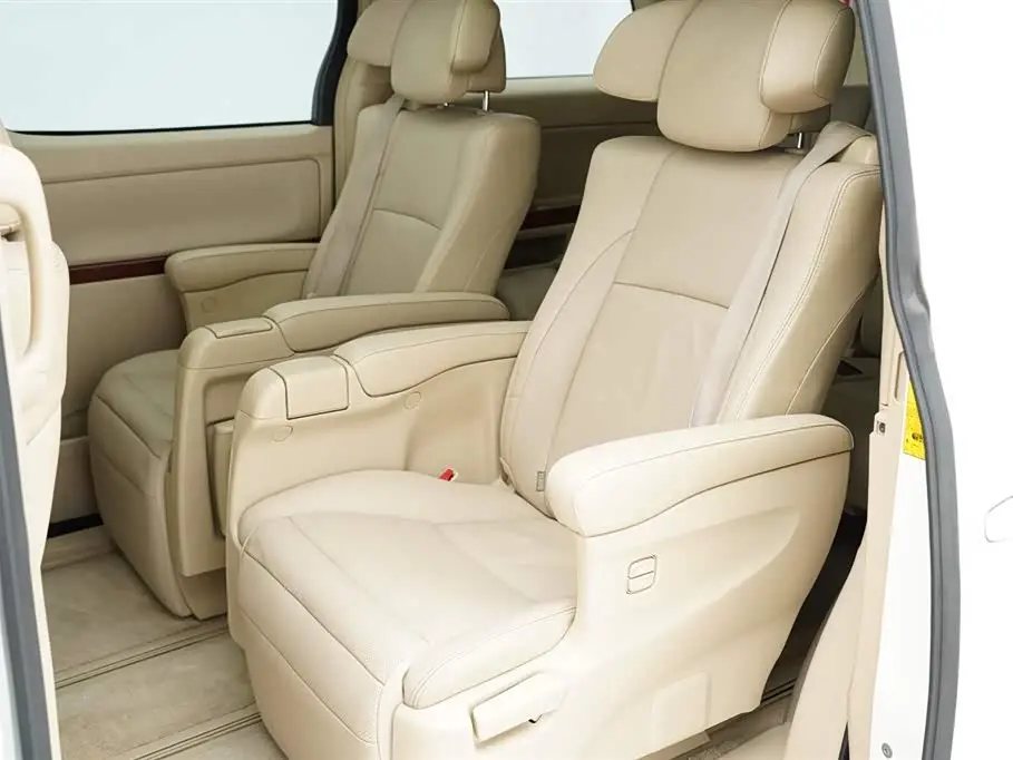 Toyota Alphard 2010 — ფოტო 12/20