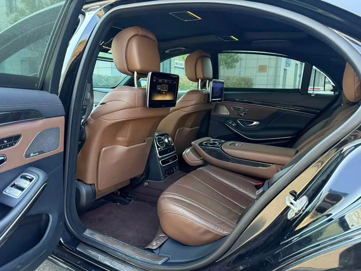 Mercedes-Benz S-Class 2014 — Photo 16/18