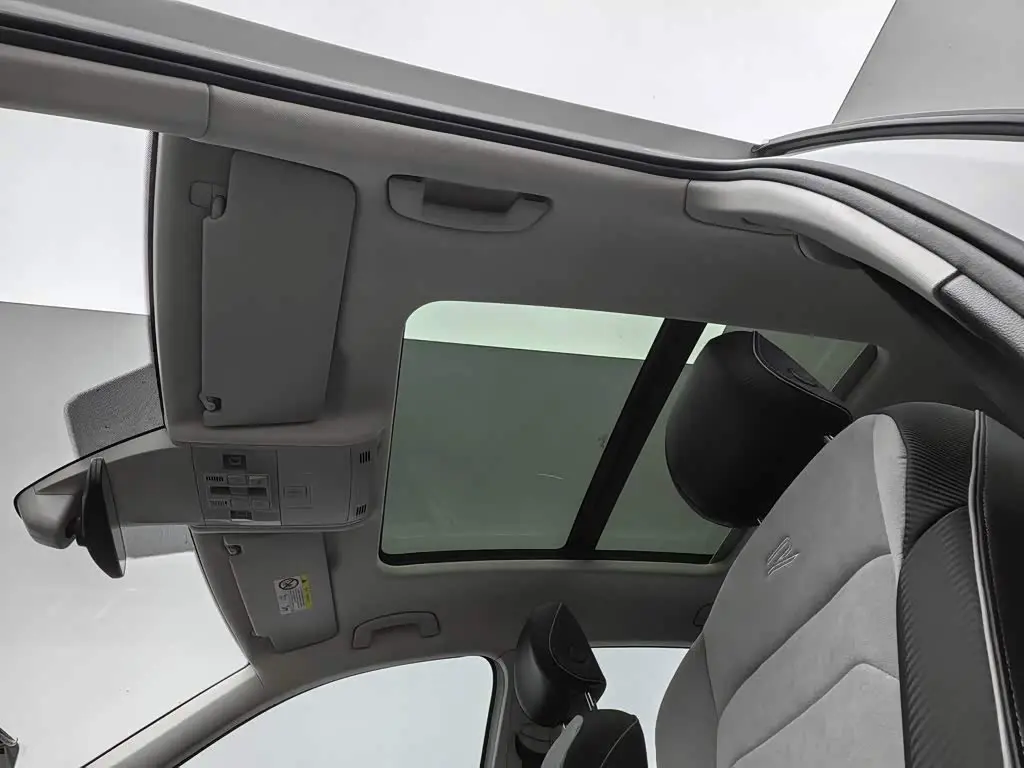 Volkswagen Tayron X 2024 — Şəkil 14/20