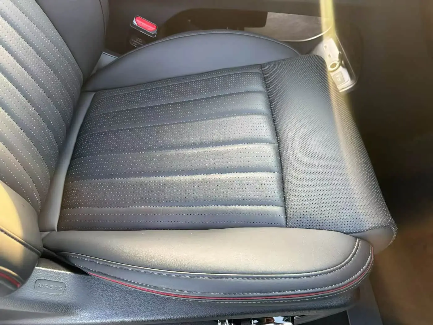 GAC Trumpchi Trumpchi M8 2024 — Photo 14/18