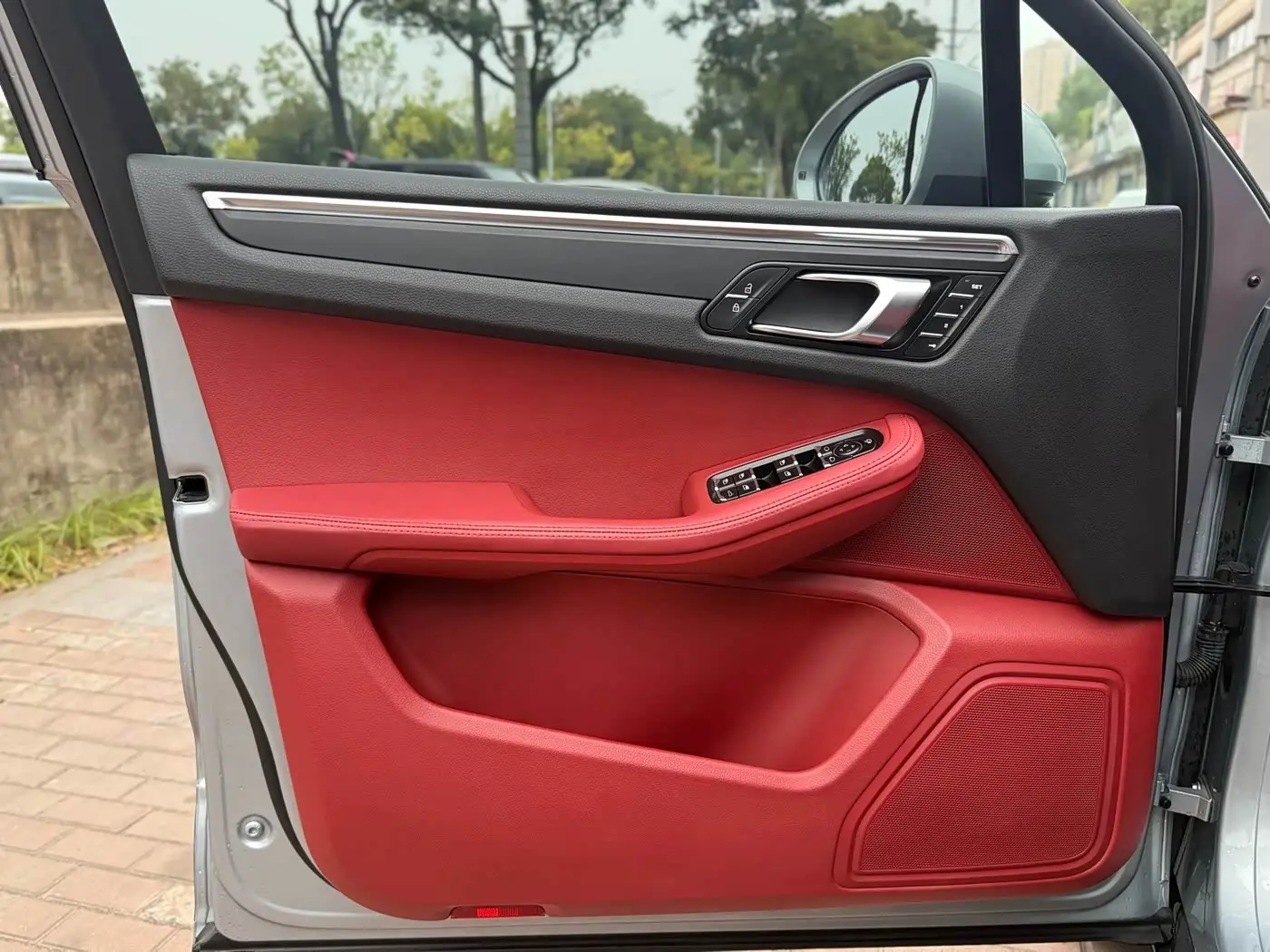 Porsche Macan 2020 — Photo 9/20