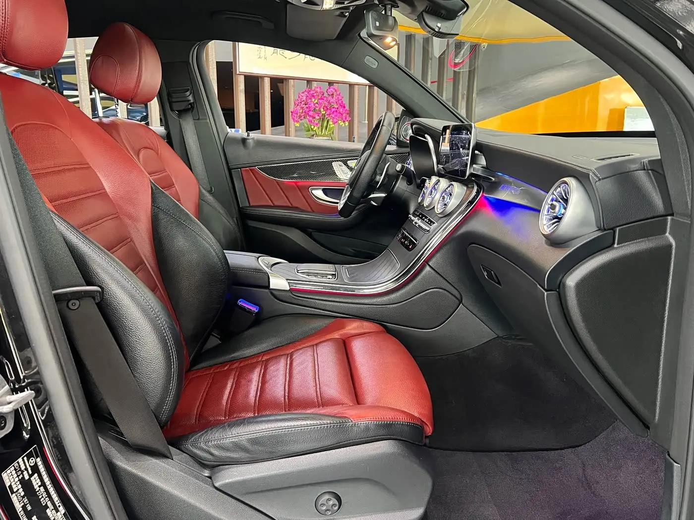 Mercedes-Benz GLC Coupe AMG 2022 — Photo 10/19