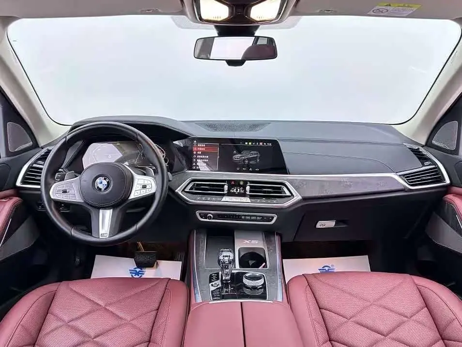 BMW X5 2023 — Photo 12/19