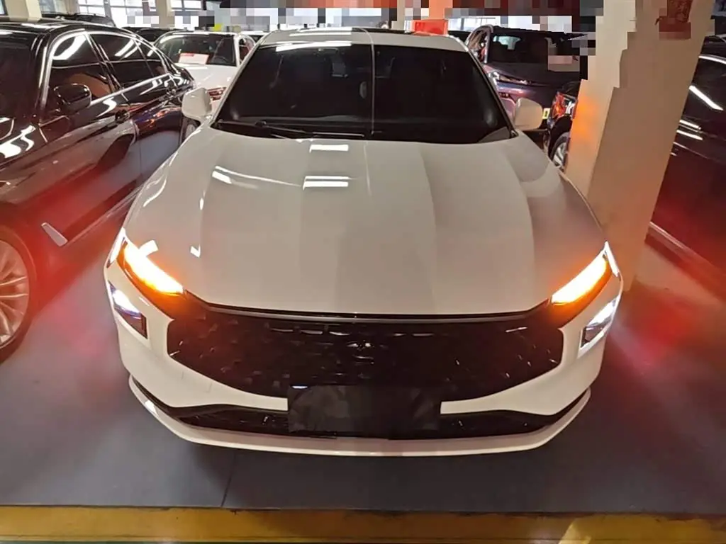Ford Mondeo 2025 — Şəkil 3/20