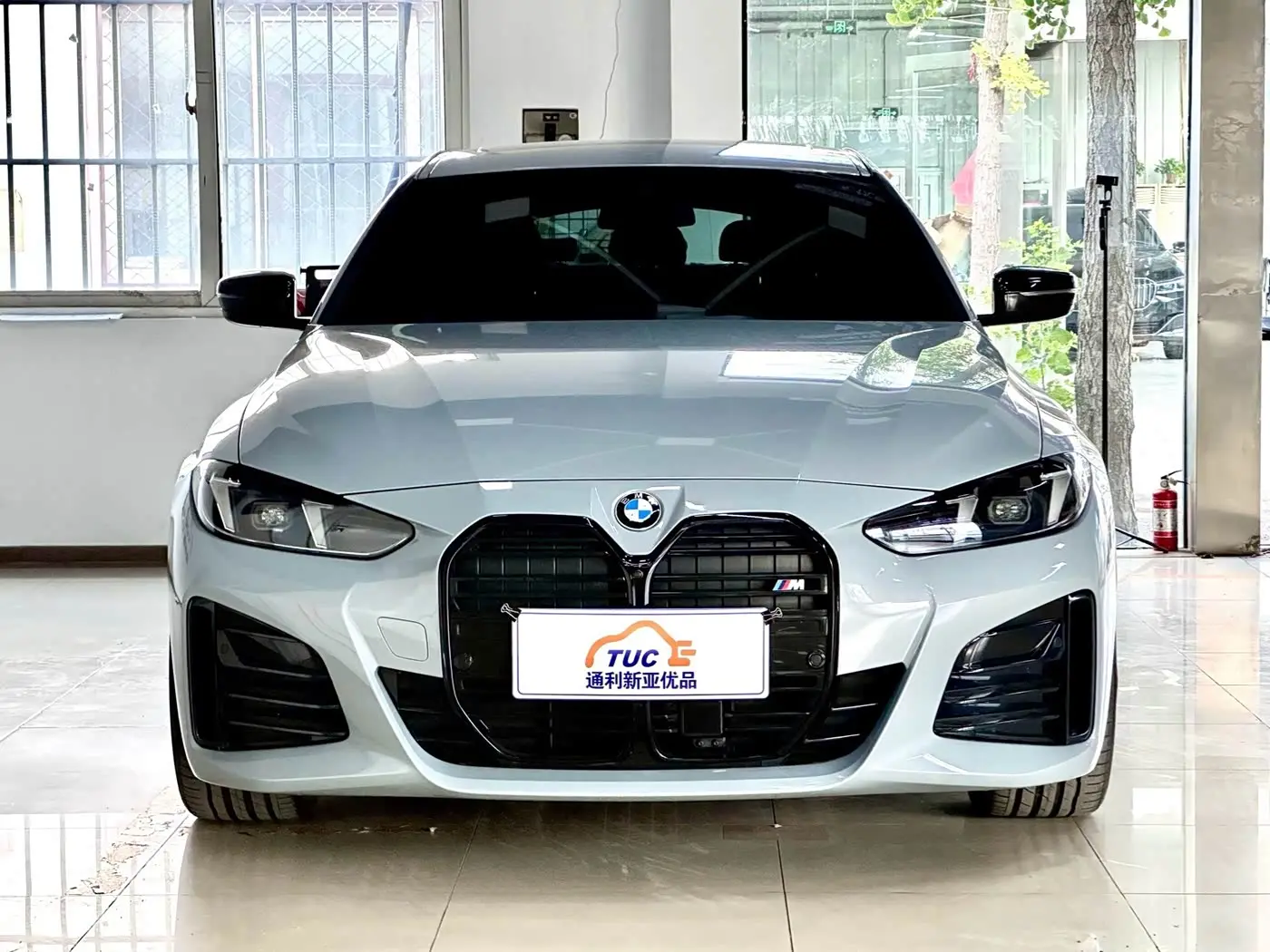 BMW 4 Series 2025 — Photo 2/20
