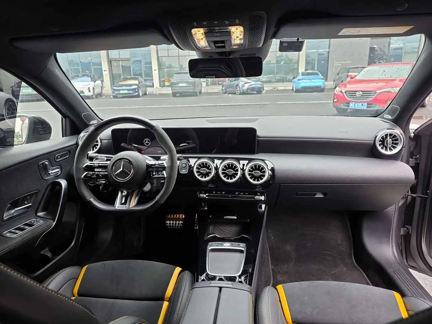 Mercedes-Benz A-Class AMG 2024 — Şəkil 7/8