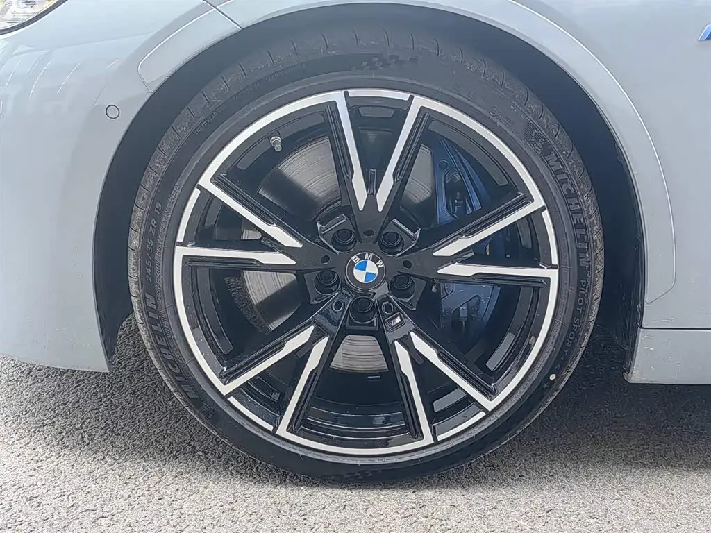 BMW M240i 2026 — Photo 18/18