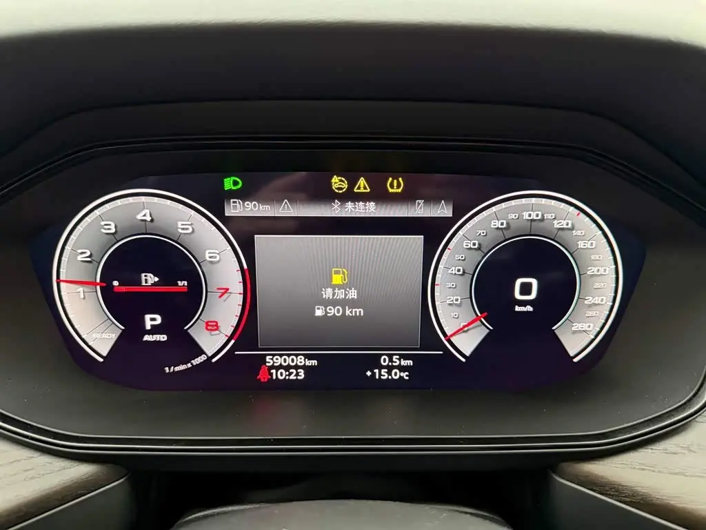 Audi Q6 2023 — Şəkil 15/20