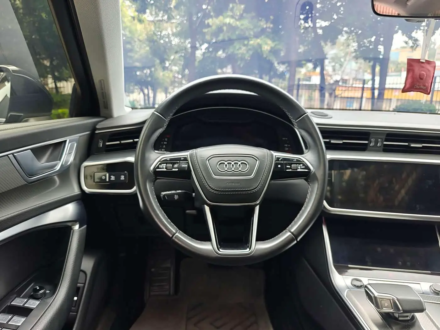Audi A6L 2024 — Şəkil 9/20