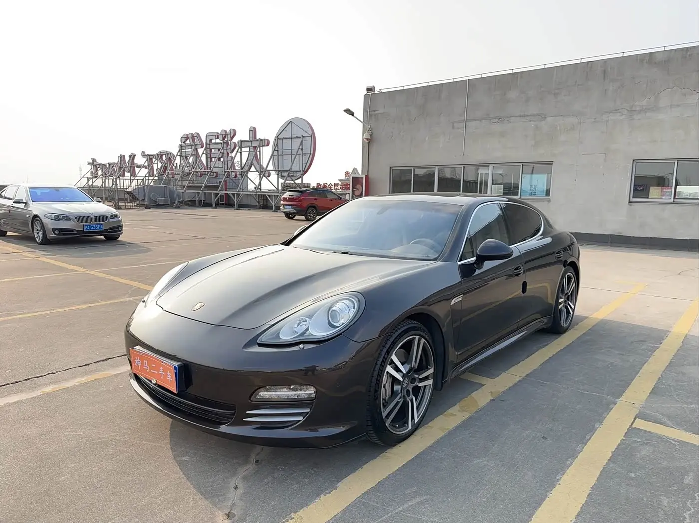 Porsche Panamera 2013 — Фото 1/18