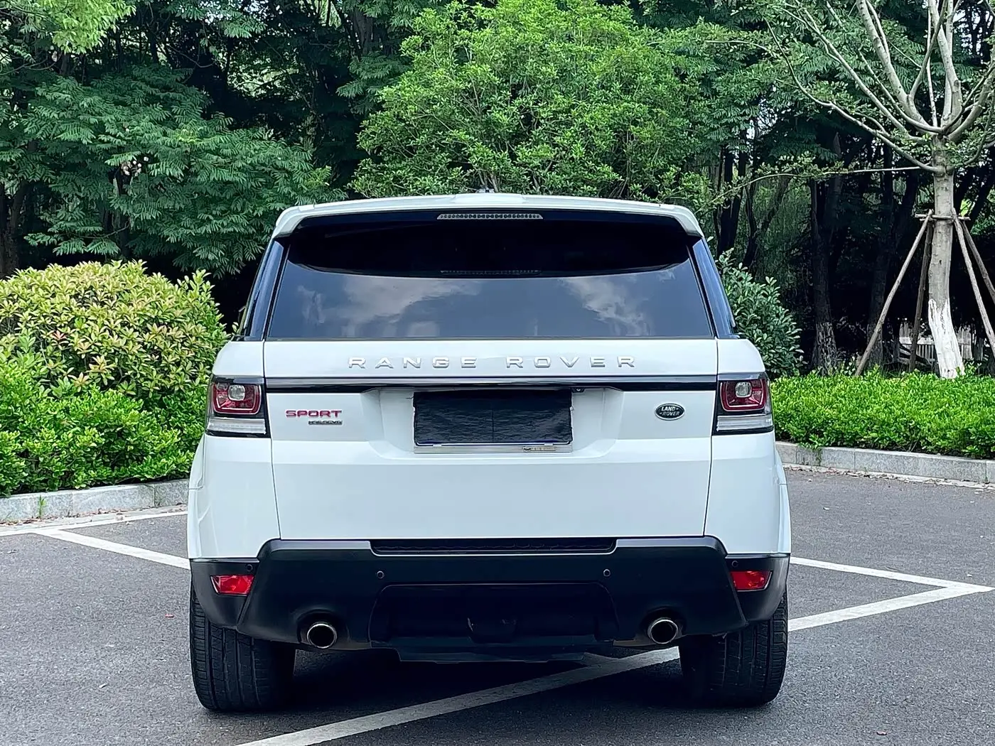 Land Rover Range Rover Sport 2015 — Photo 18/18