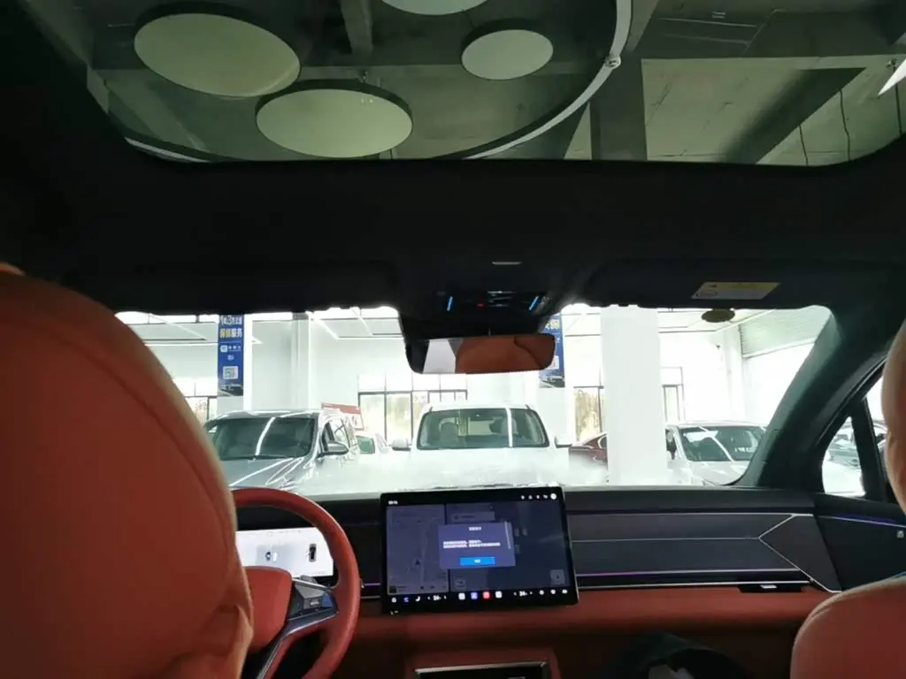 BYD Tang L 2025 — Photo 18/20