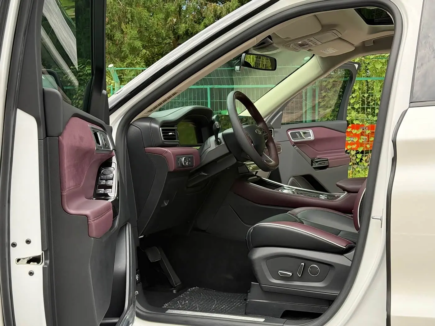 Ford Explorer 2023 — Şəkil 8/20