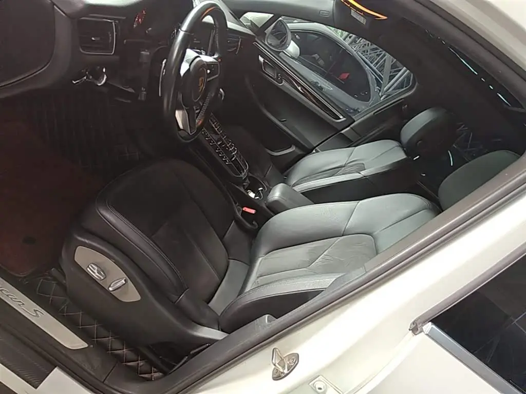 Porsche Macan 2016 — Şəkil 14/20