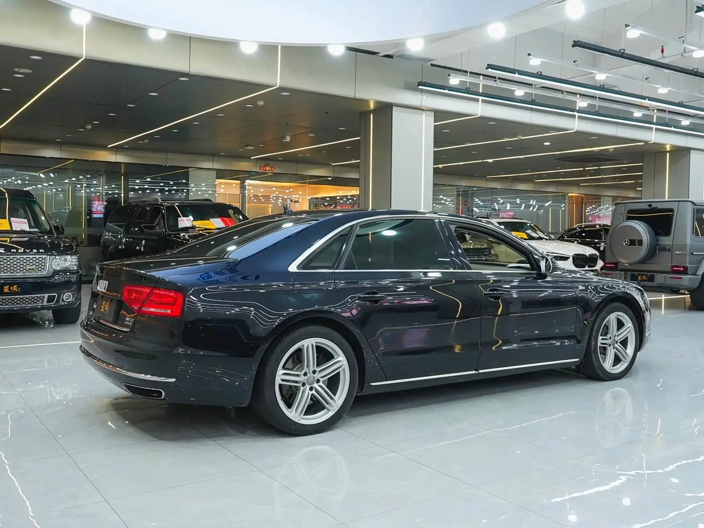 Audi A8 2012 — Şəkil 4/20