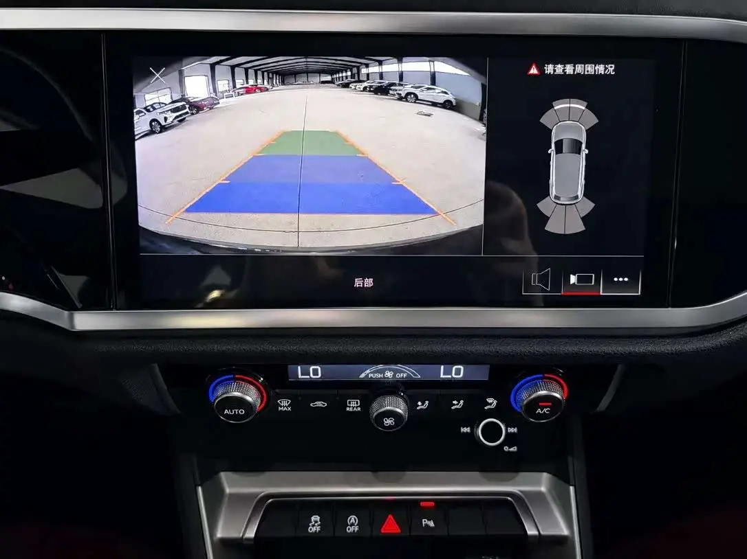 Audi Q3 2022 — Şəkil 9/20