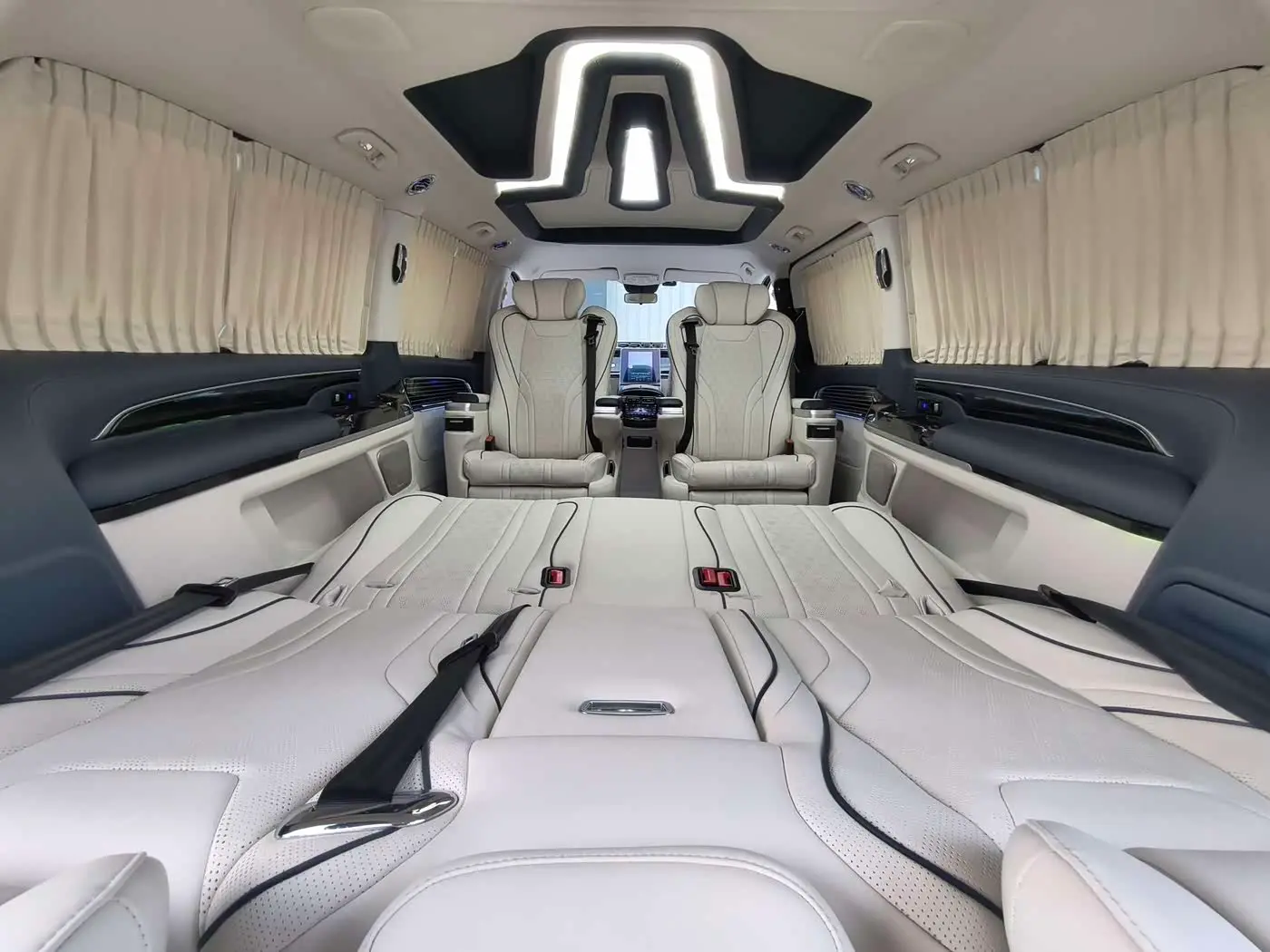 Mercedes-Benz Vito 2022 — Фото 16/17