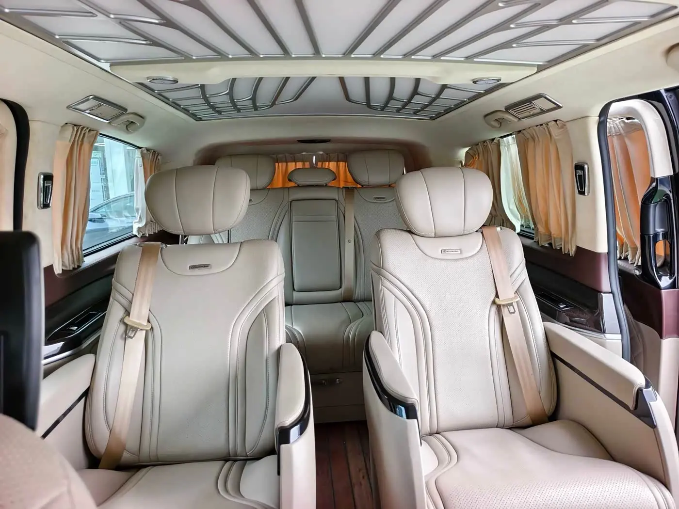 Mercedes-Benz Vito 2021 — Photo 14/20