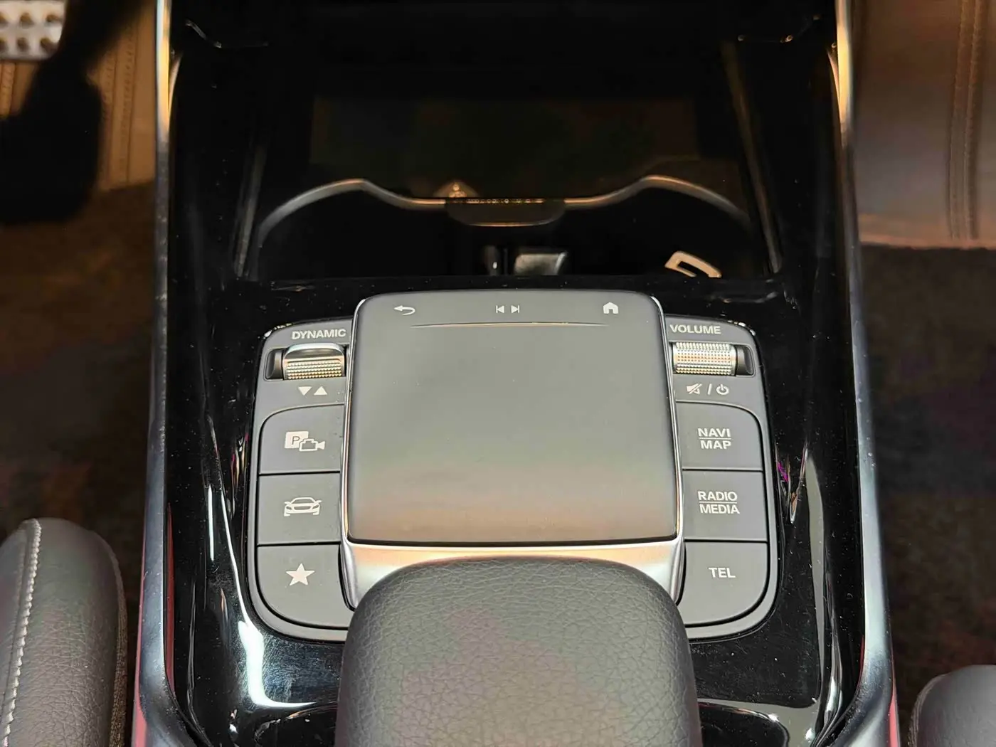 Mercedes-Benz A-Class AMG 2023 — ფოტო 14/16