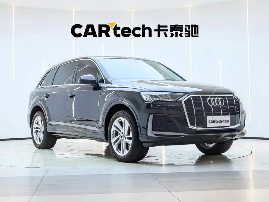 Audi Q7 2023 — Фото 5/20