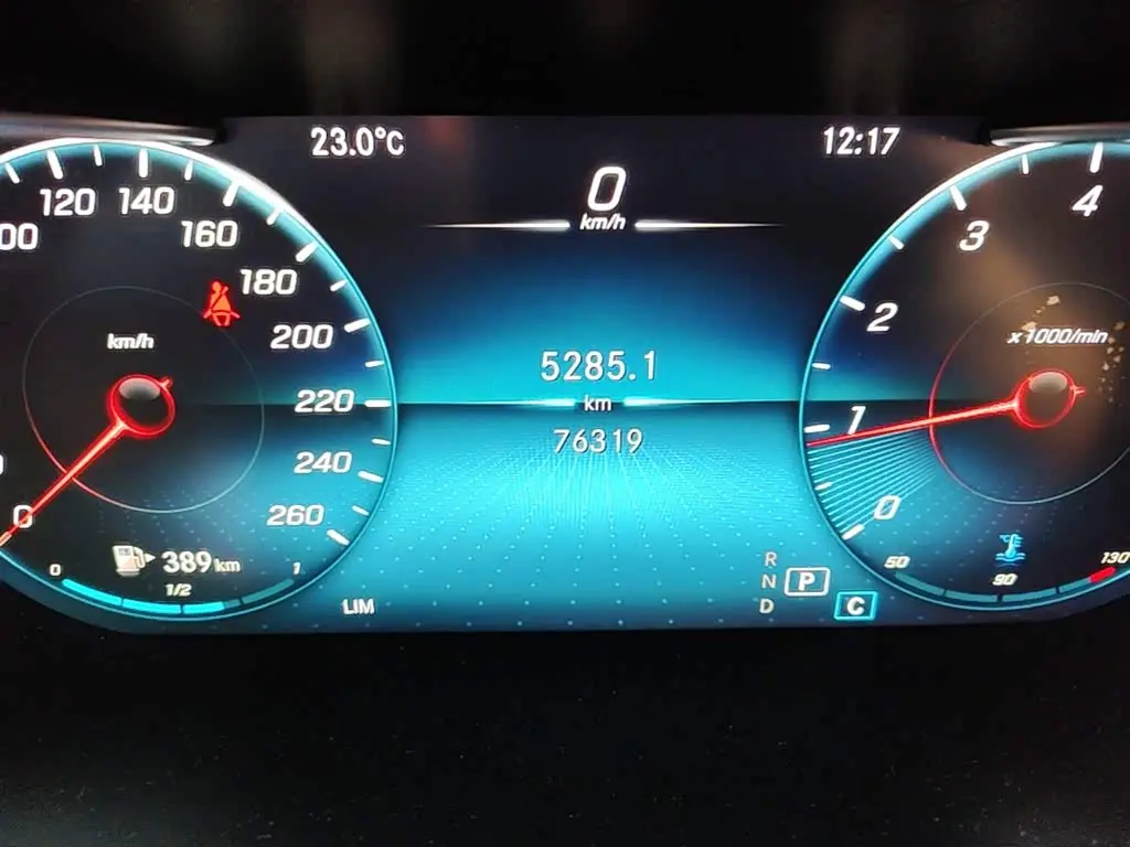Mercedes-Benz GLC Coupe 2020 — Photo 17/20
