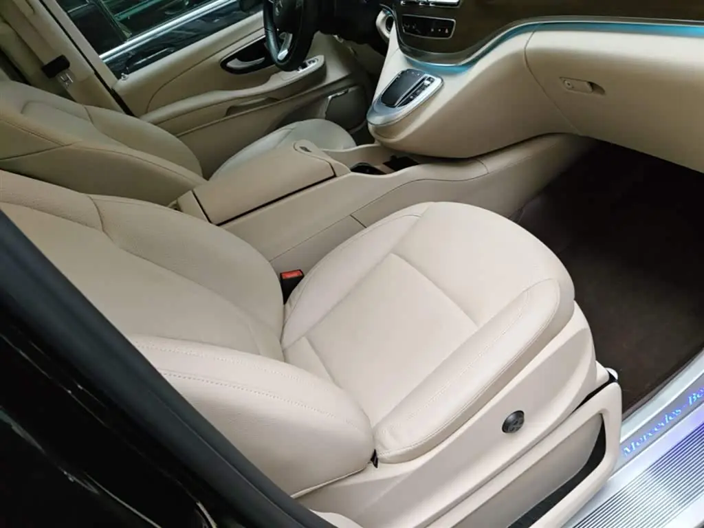 Mercedes-Benz V-Class 2022 — Şəkil 20/20