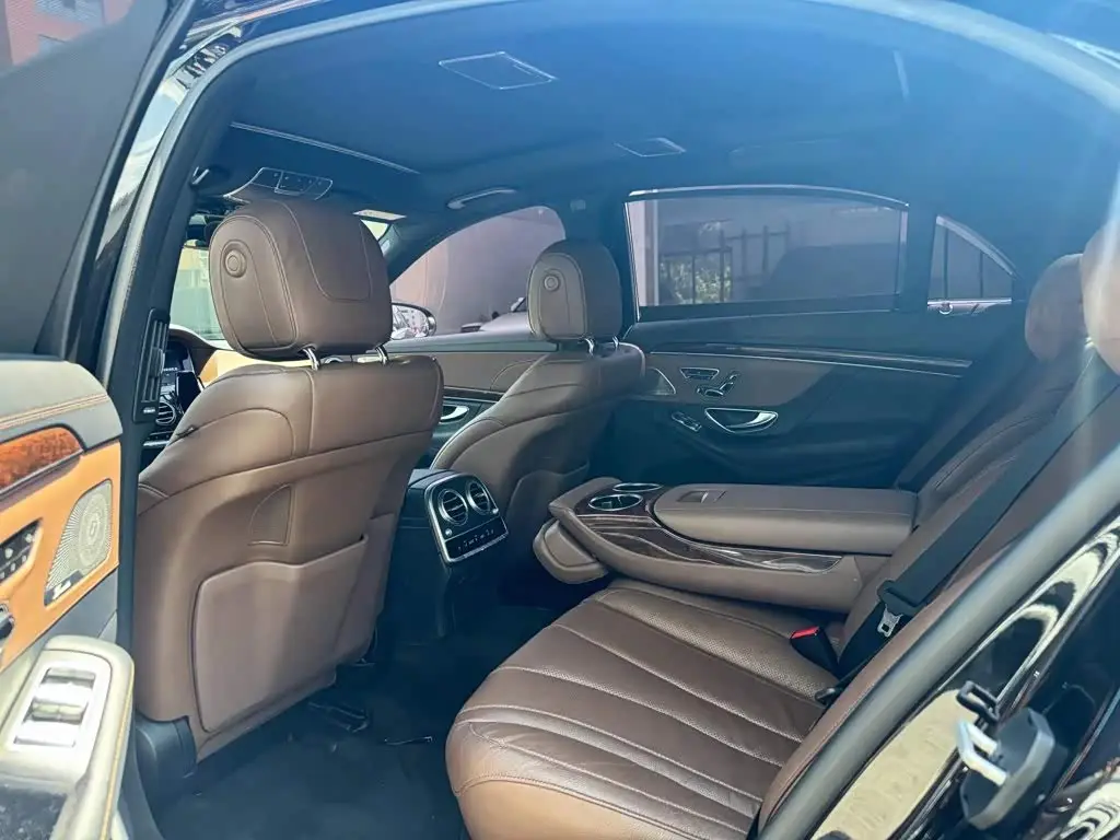 Mercedes-Benz S-Class 2016 — Photo 8/10