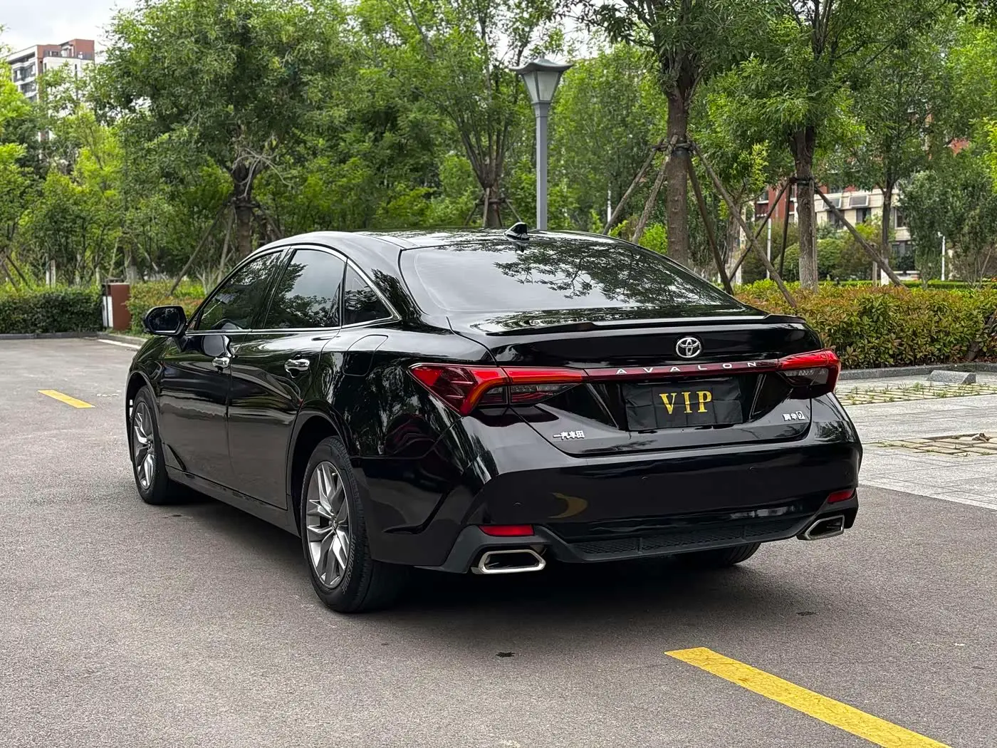 Toyota Avalon 2020 — Şəkil 4/9