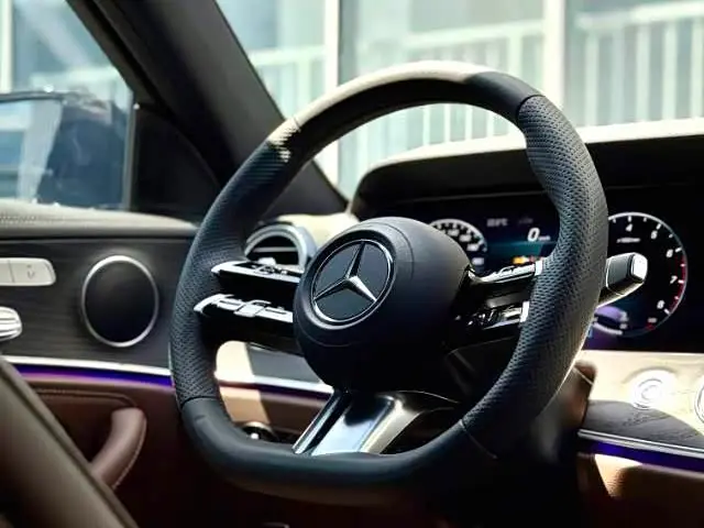 Mercedes-Benz E-Class 2023 — Şəkil 7/18