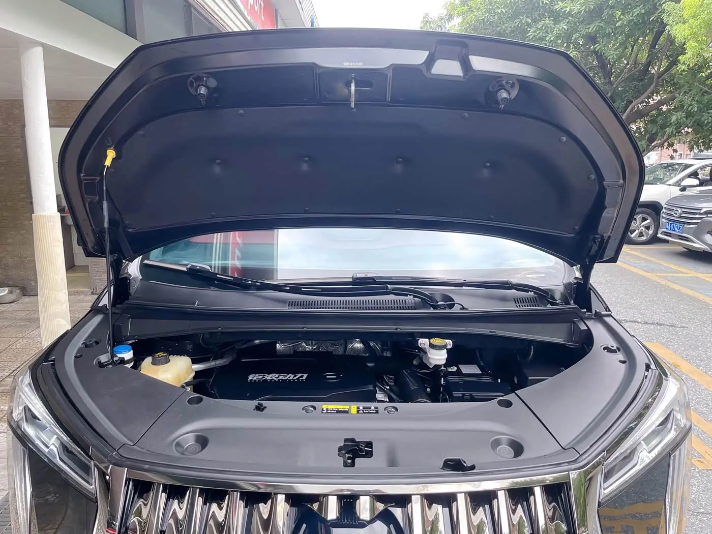 GAC Trumpchi Trumpchi M8 2024 — Şəkil 9/20