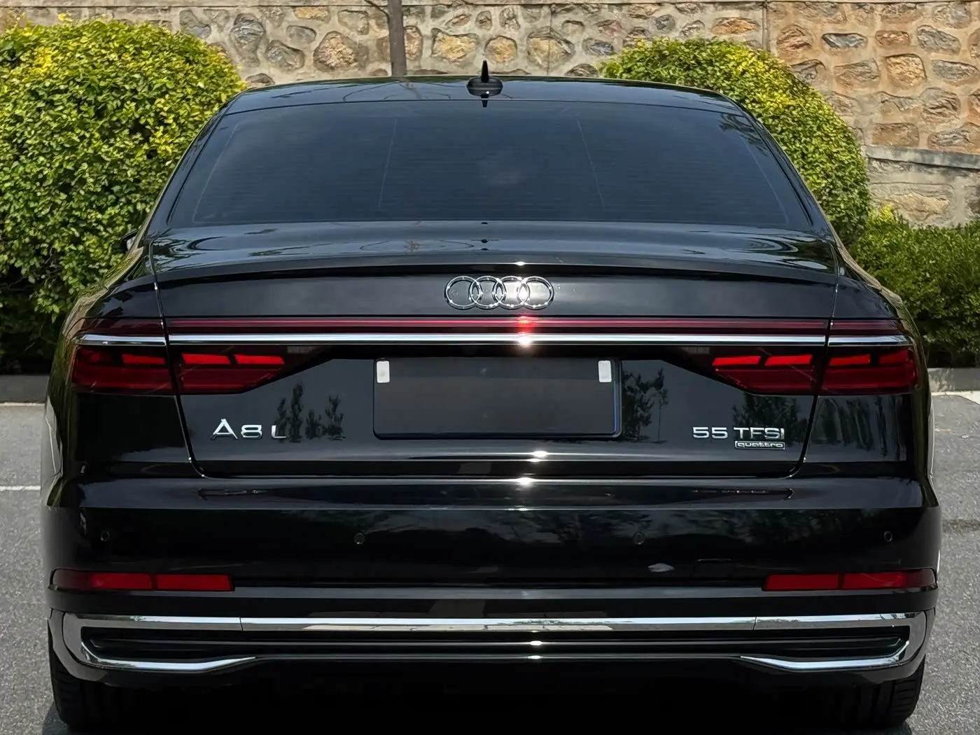 Audi A8 2023 — Photo 5/19