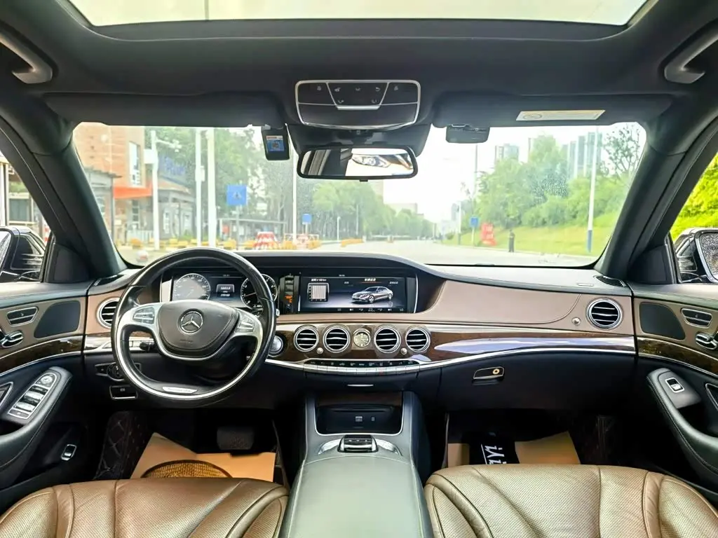 Mercedes-Benz S-Class 2015 — Photo 8/20