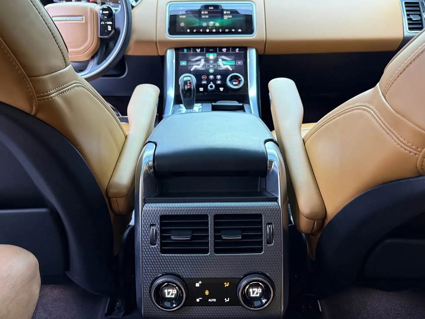 Land Rover Range Rover Sport 2018 — Şəkil 9/16