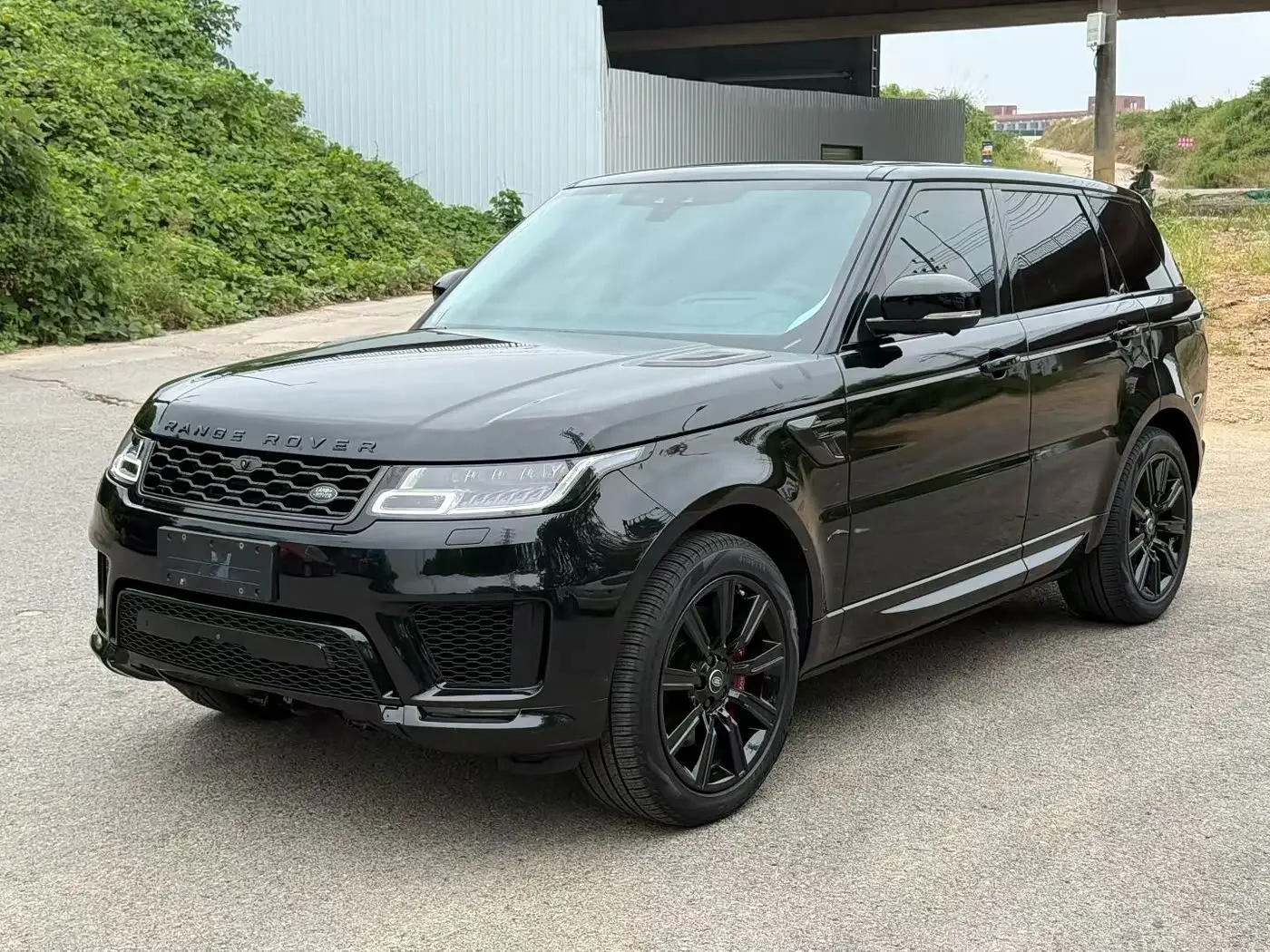 Land Rover Range Rover Sport 2020 — ფოტო 1/9