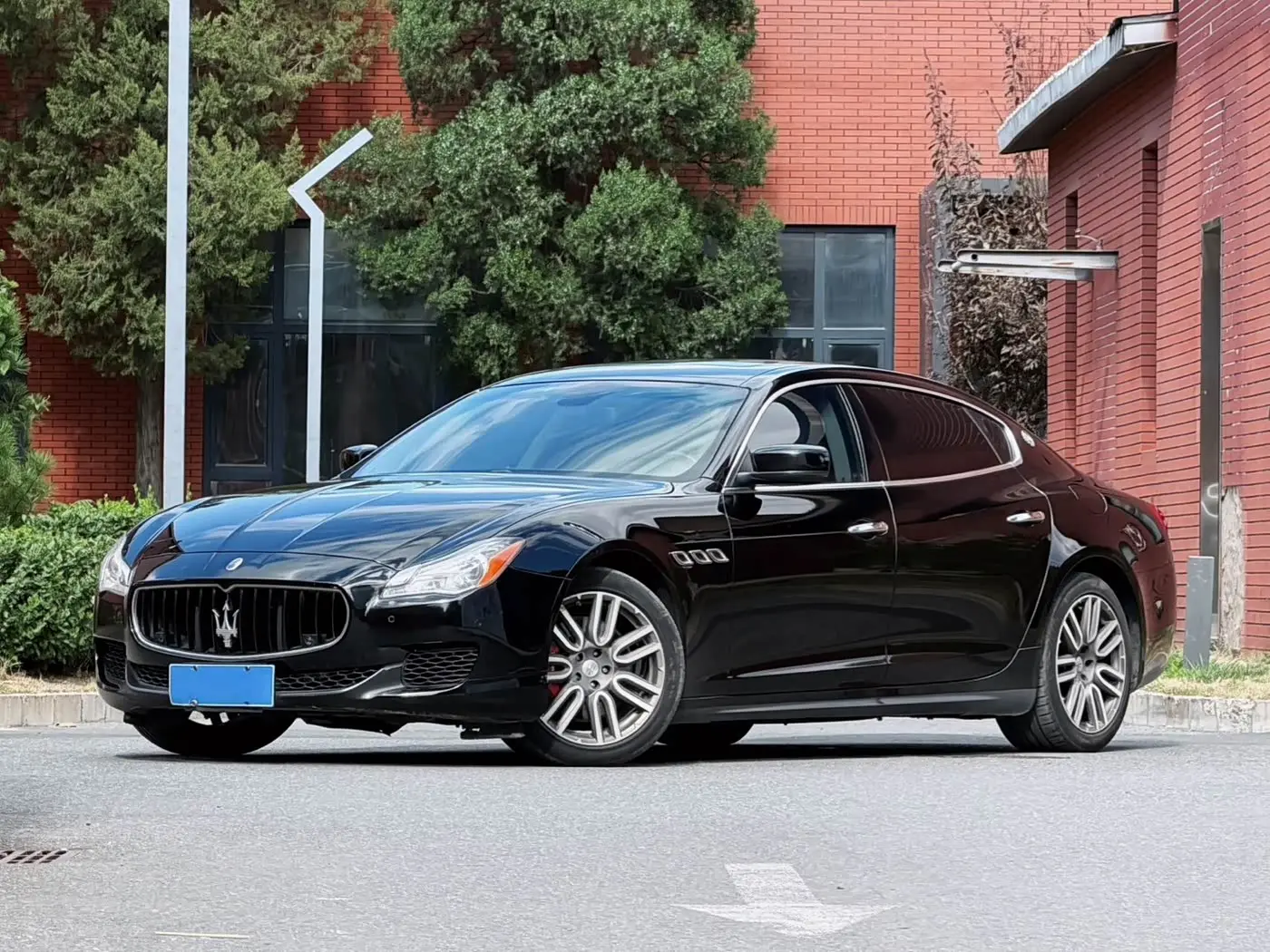 Maserati Quattroporte 2015 — Photo 1/20