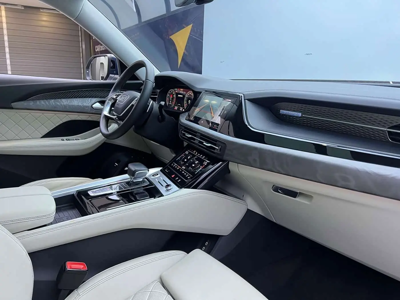 Audi Q6 2022 — Şəkil 5/9