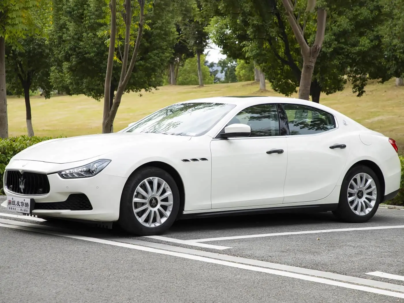 Maserati Ghibli 2017 — Photo 1/20