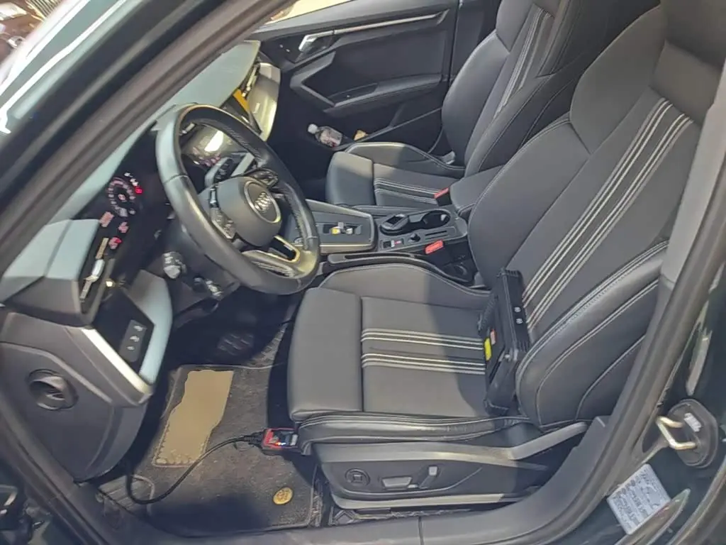 Audi A3 2023 — Şəkil 15/20
