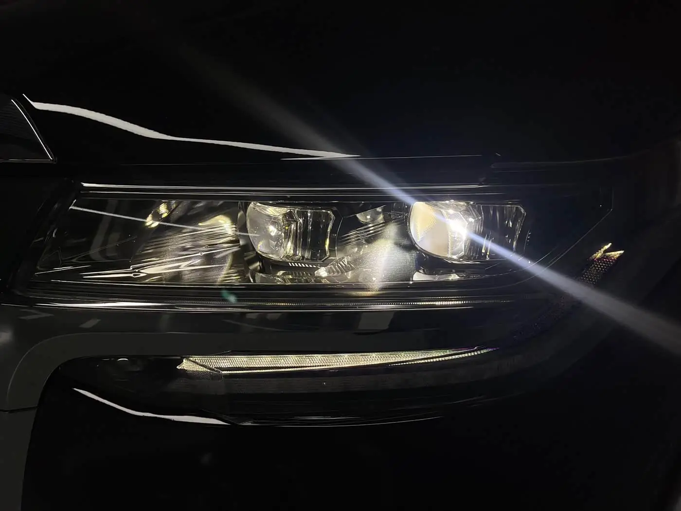 Toyota Alphard 2020 — Photo 4/20