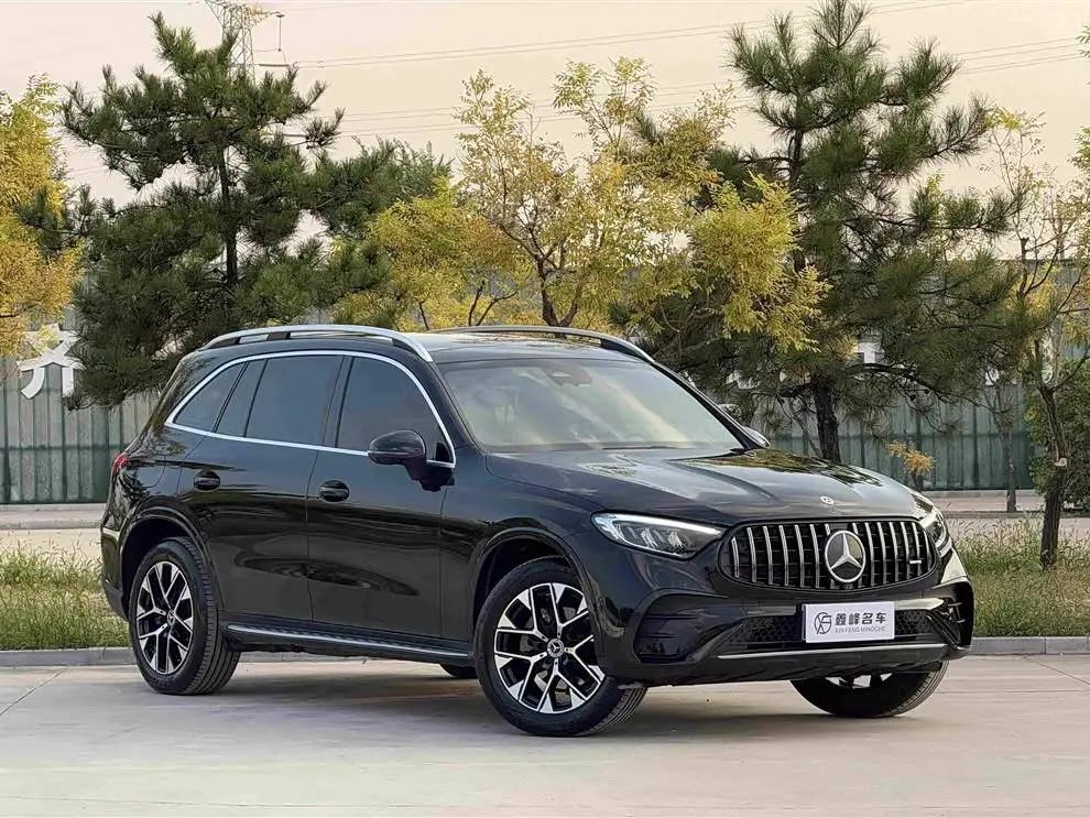 Mercedes-Benz GLC 2025 — Photo 3/20