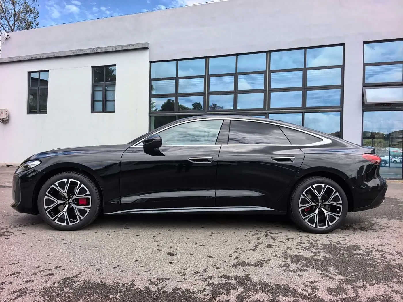 Audi A5L Sportback 2026 — Photo 4/13