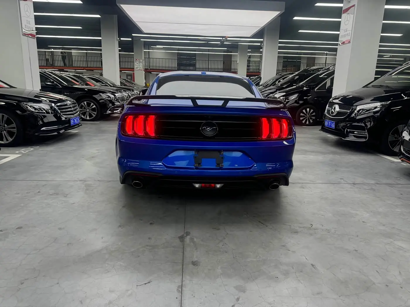 Ford Mustang 2020 — Photo 14/15