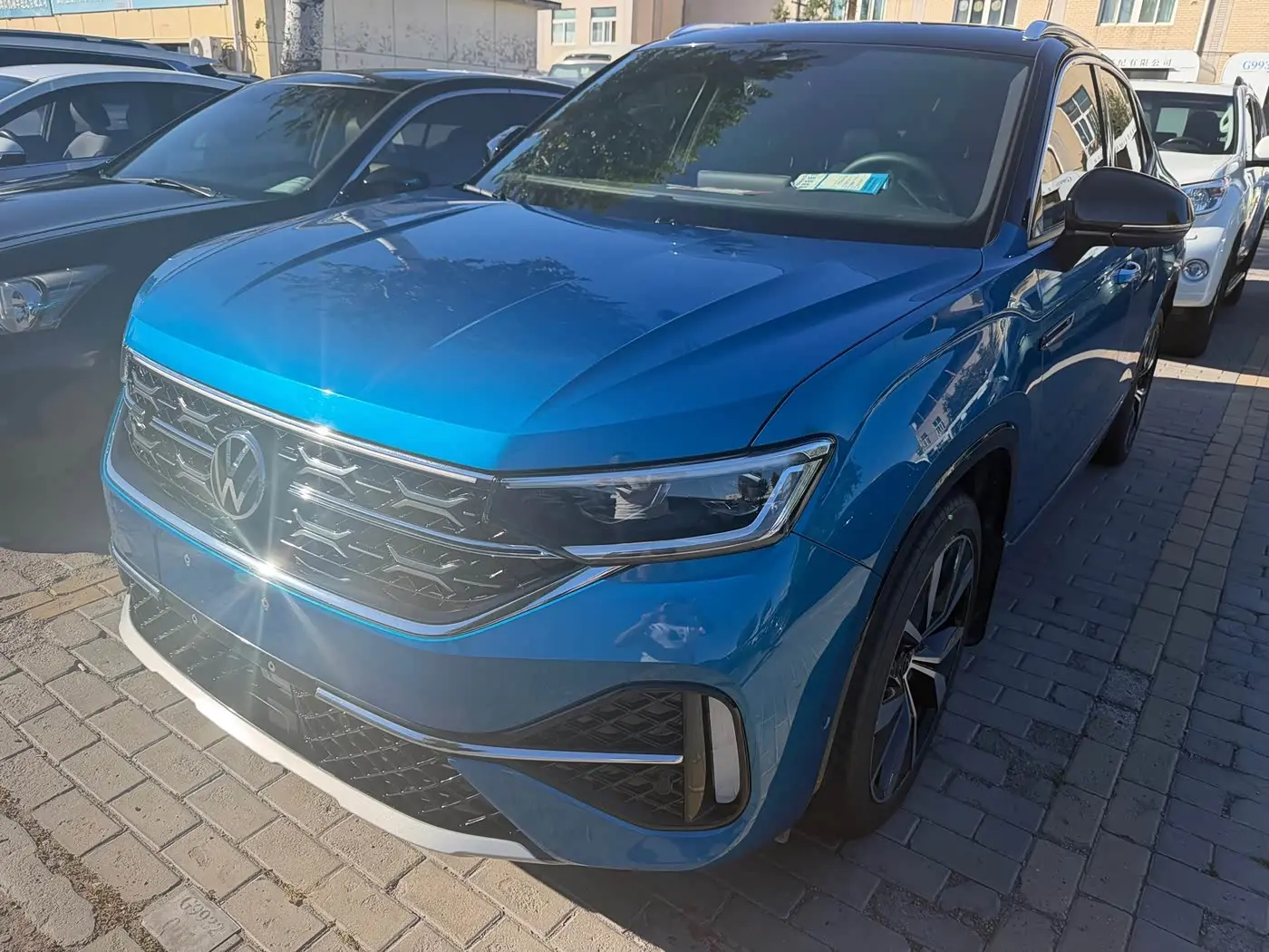 Volkswagen Tayron X 2023 — Şəkil 1/19