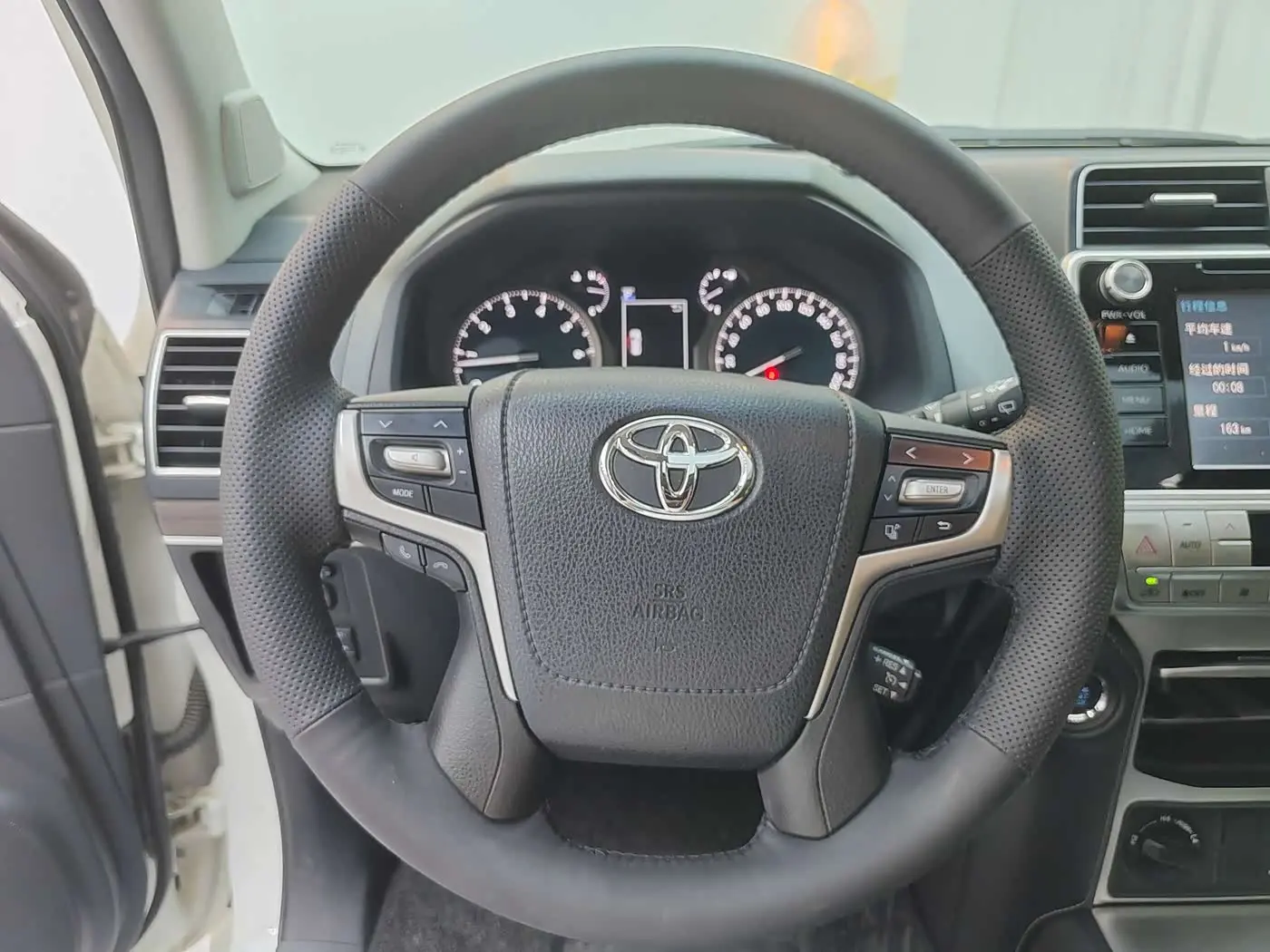 Toyota Prado 2020 — Фото 10/20