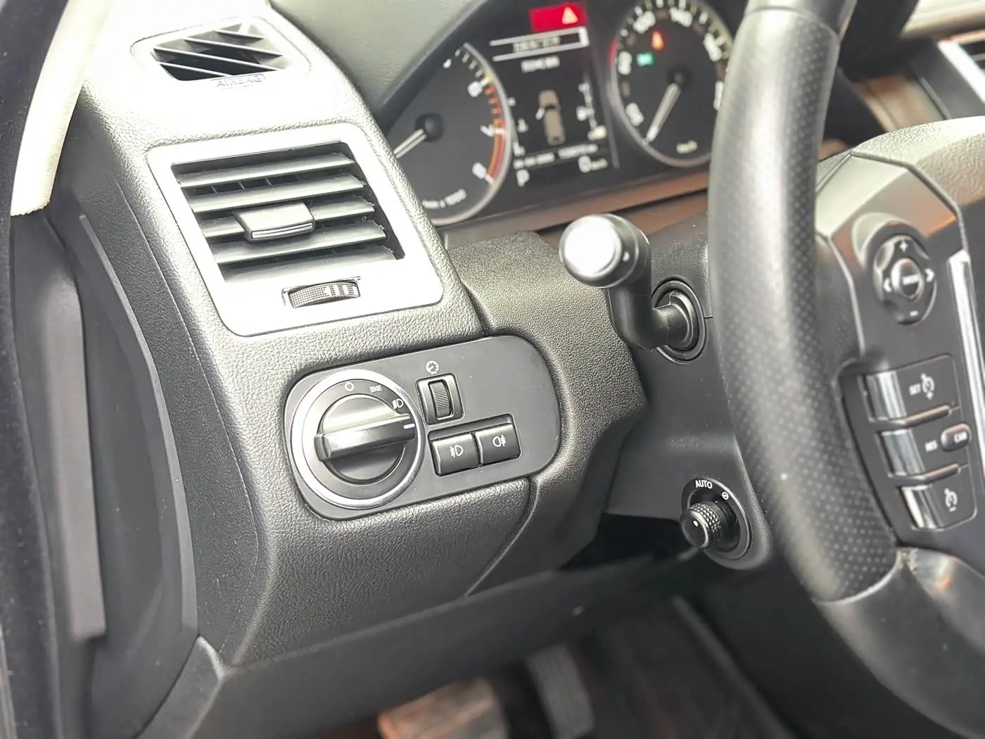 Land Rover Range Rover Sport 2012 — Photo 19/20