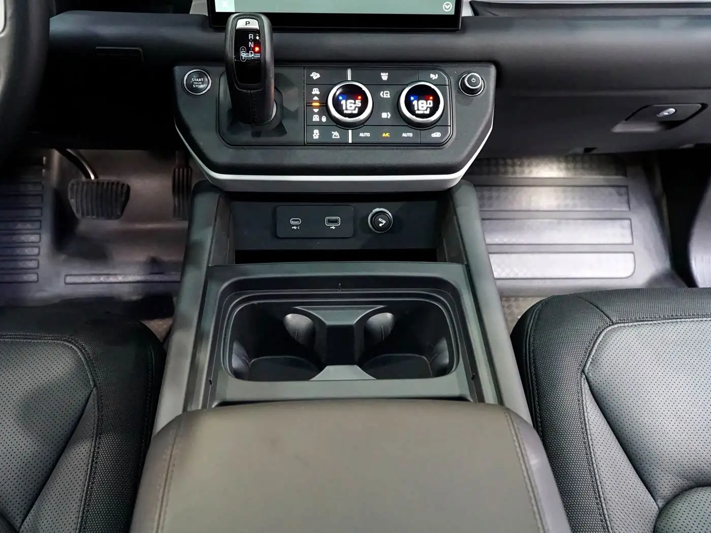 Land Rover Defender 2023 — Şəkil 15/20