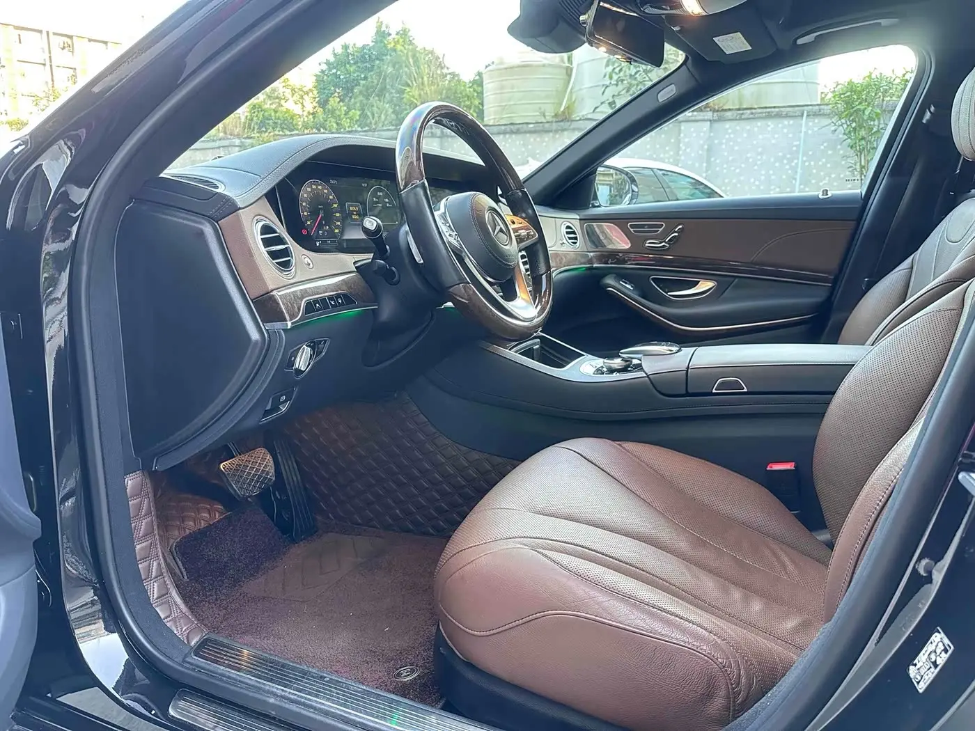 Mercedes-Benz S-Class 2017 — Photo 5/9