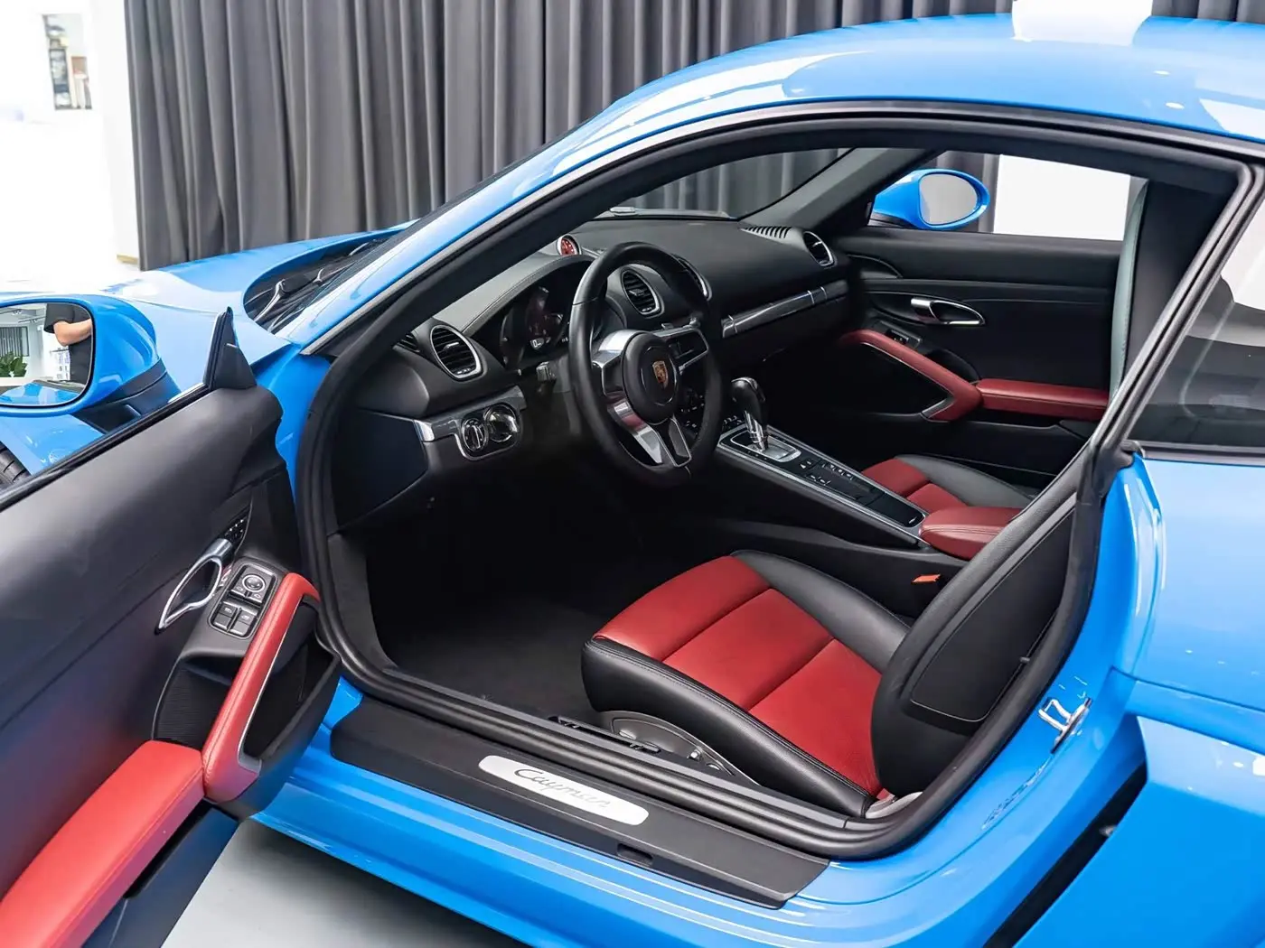 Porsche 718 2022 — Photo 8/16