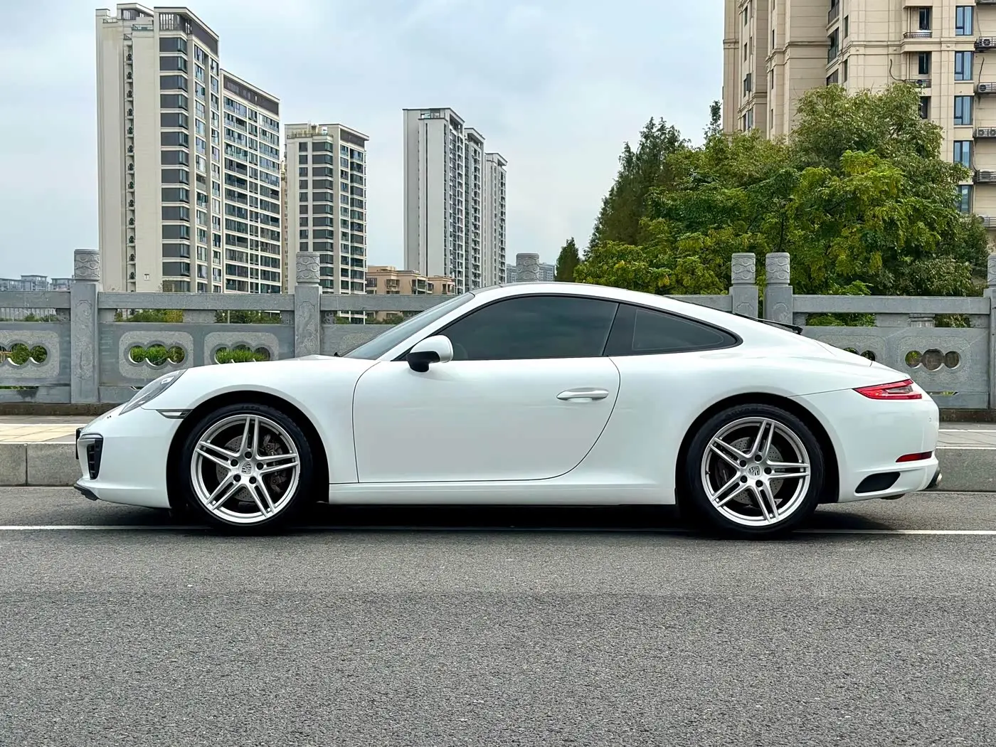 Porsche 911 2018 — Photo 13/15